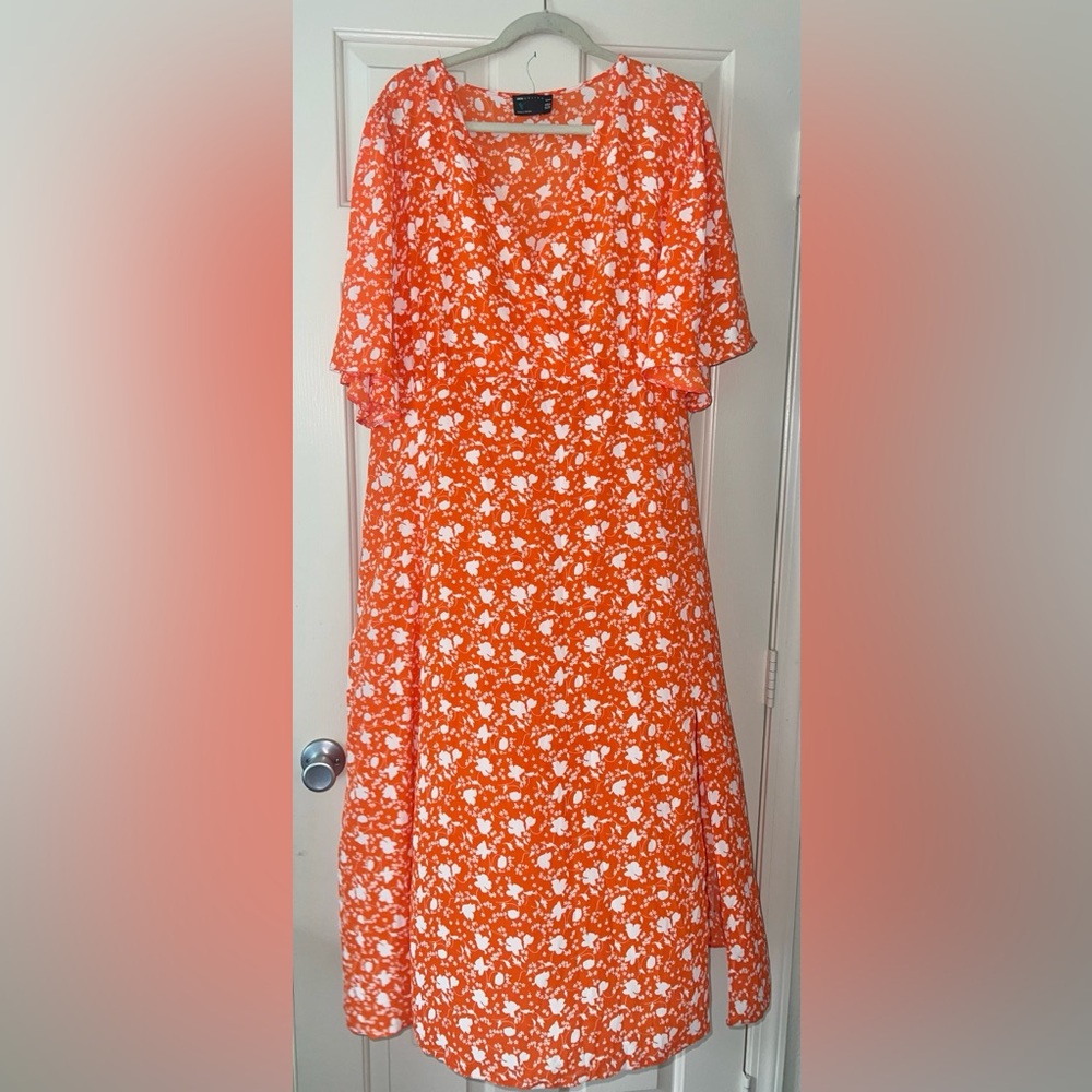 ASOS Curve Orange and White Floral Dress - Picture 4 of 8